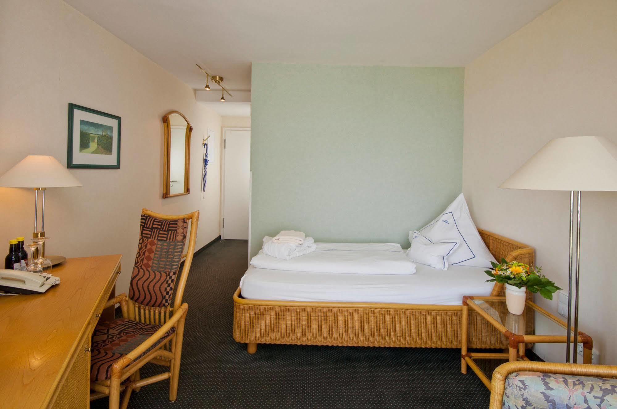 Hotel Seeschloesschen Hohwacht Zewnętrze zdjęcie